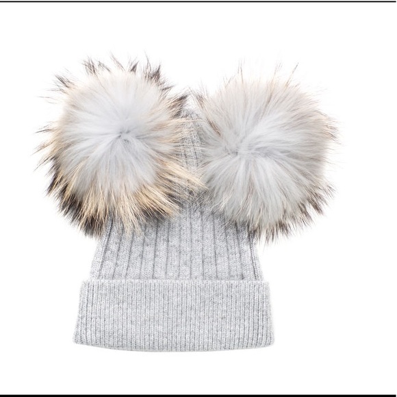 frivolous Accessories - Cashmere Blend Double Pom Toque - new light grey